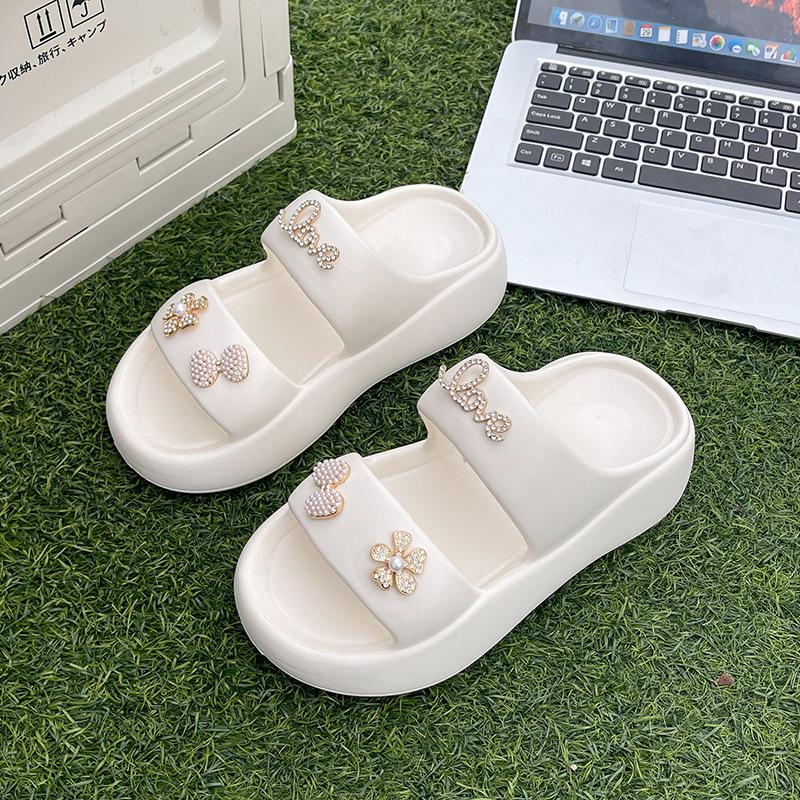 Summer New Solid Color Outdoor Stepping On Shit Sandals Platform Slippers Women's Fashion Double Strip Outer Wear Cool Slippers Are Now Approved