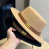 Hepburn Style French Belt Decorated Woolen Flat Top Hat for Women Autumn and Winter British Socialite Retro All Match Jazz Hat