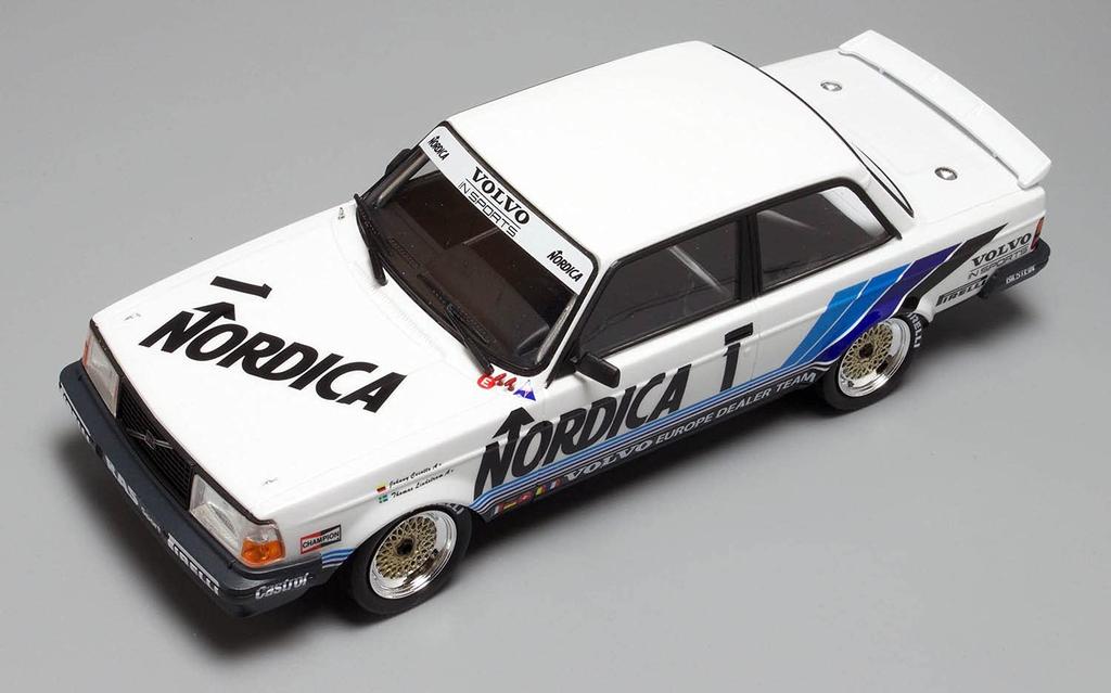 Racing Series Volvo 240 Turbo 1986 ETCC Hockenheim Winner Plastic Model Kit with Masking Sheet Platz/NuNu 1/24 (PN24013MSK)