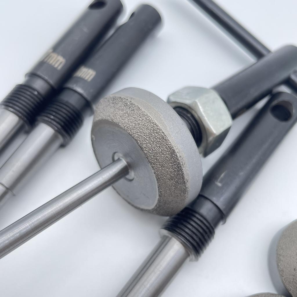 Ruota di Smerigliatura Taglia-Sede Valvola in Carburo Portautensili a 45 Gradi 4,5 mm-8 mm per Motocicletta Auto Testata di Alesatura per Riparazione Sede Valvola Motore Componenti Valvole Motore 7