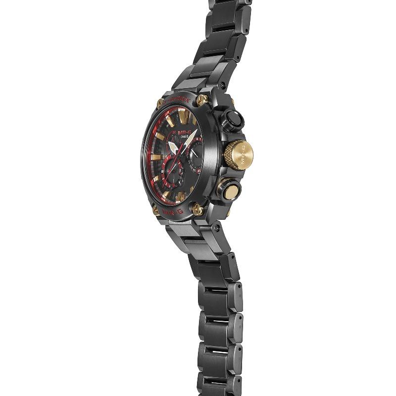 Casio Men's 200M Water Resistant Shock Resistant Quartz Watch MRG-B2000B-1A4
