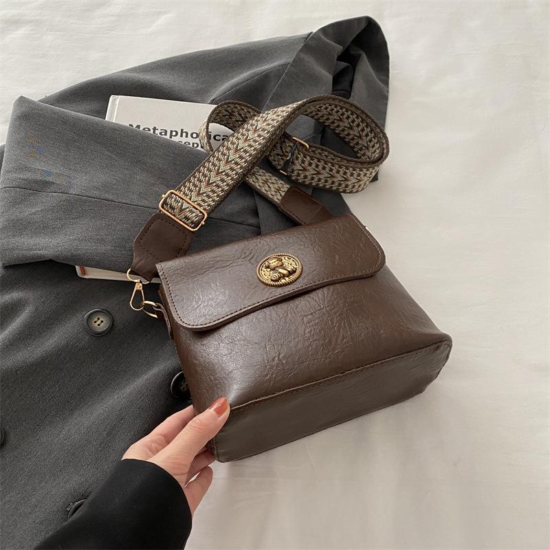 Beliebte Tasche Bucket Bag Damen Neue Retro Trendige Textur Schultertasche Modische Breiter Schultergurt Umhängetasche