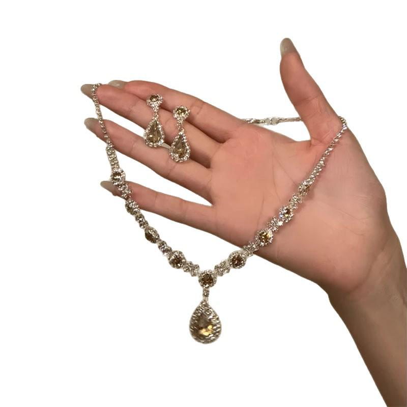 Elegant Rhinestone Water Drop Flower Jewelry Set: Necklace & Earrings