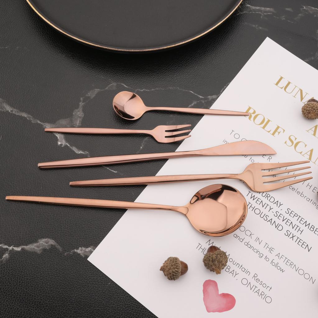 Sada příborů 30 ks Sada příborů pro 6 duhových barev Sada příborů z nerezové oceli Nůž Vidlička Lžíce Sada nádobí Sada rodinného nádobí