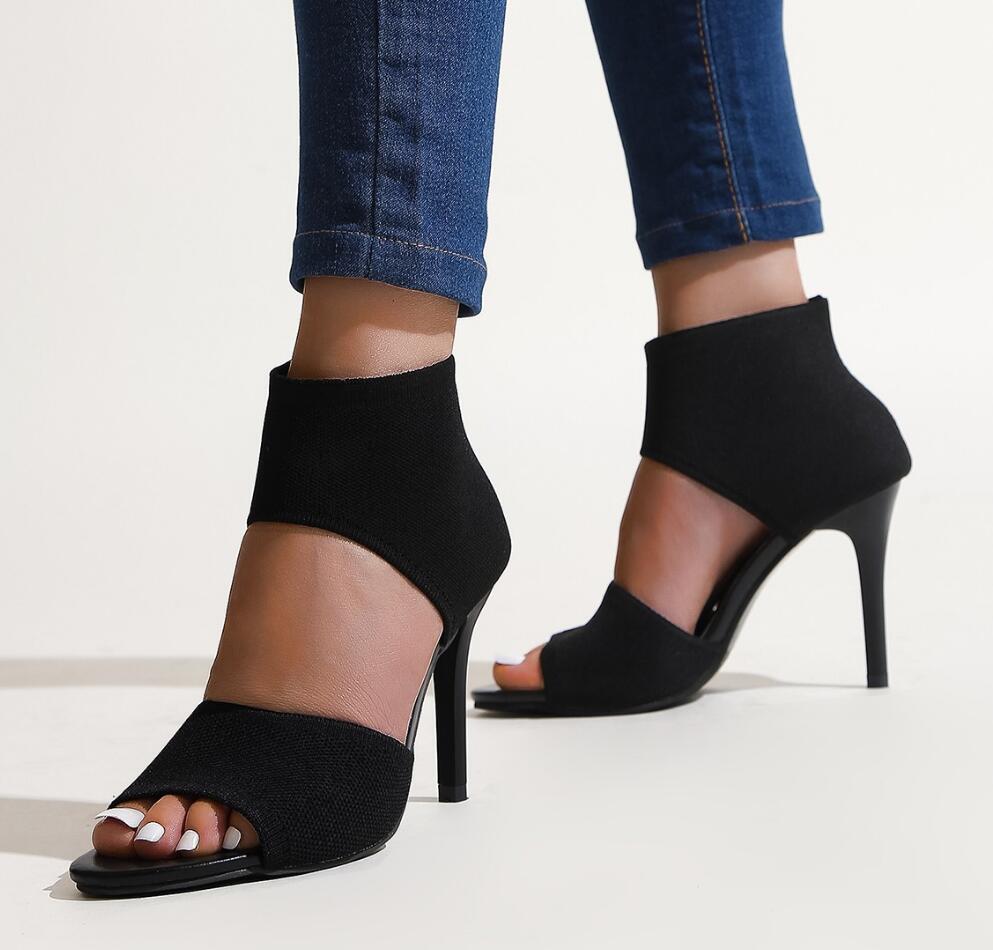 

Модная обувь для женщин 2024 года, трендовые женские новые дизайнерские вязаные босоножки на высоком каблуке, босоножки на толстом каблуке с квадратным носком, женские сексуальные туфли на высоком каблуке 37 чёрный