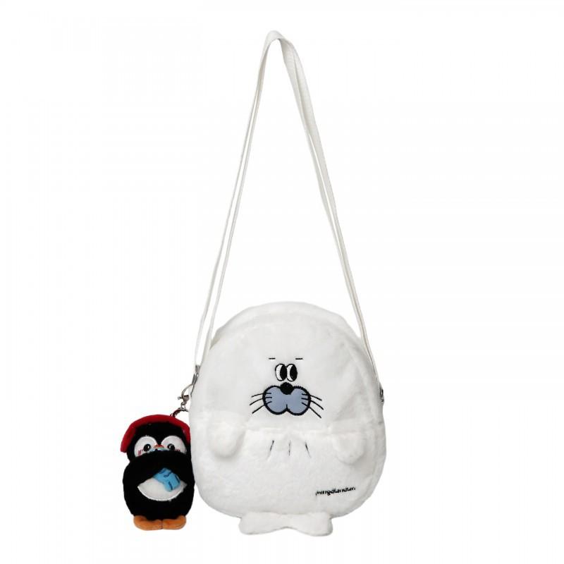 Cute Penguin Plush Backpack Female Cartoon All-match Student Commuting Bag Niche Light Travel Soft Girl