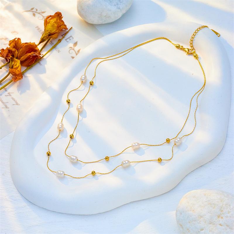 Gold Freshwater Pearl Layered Necklace for Women золотой