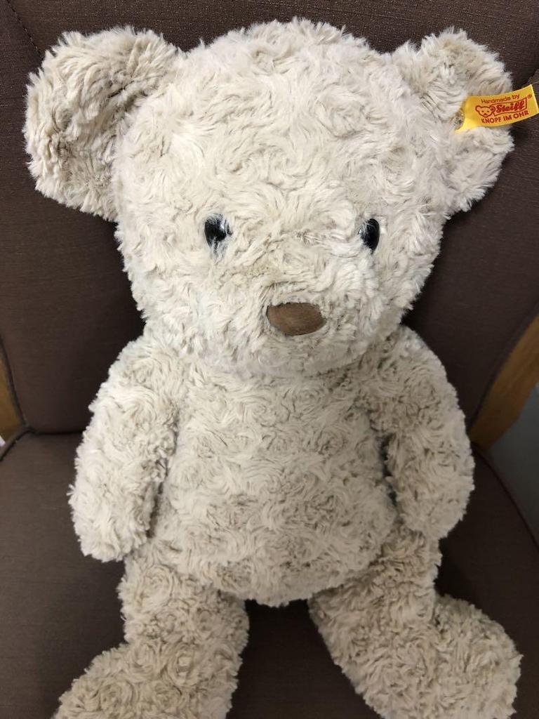 [USED] Cuddly Steiff Honey Teddy Bear Large