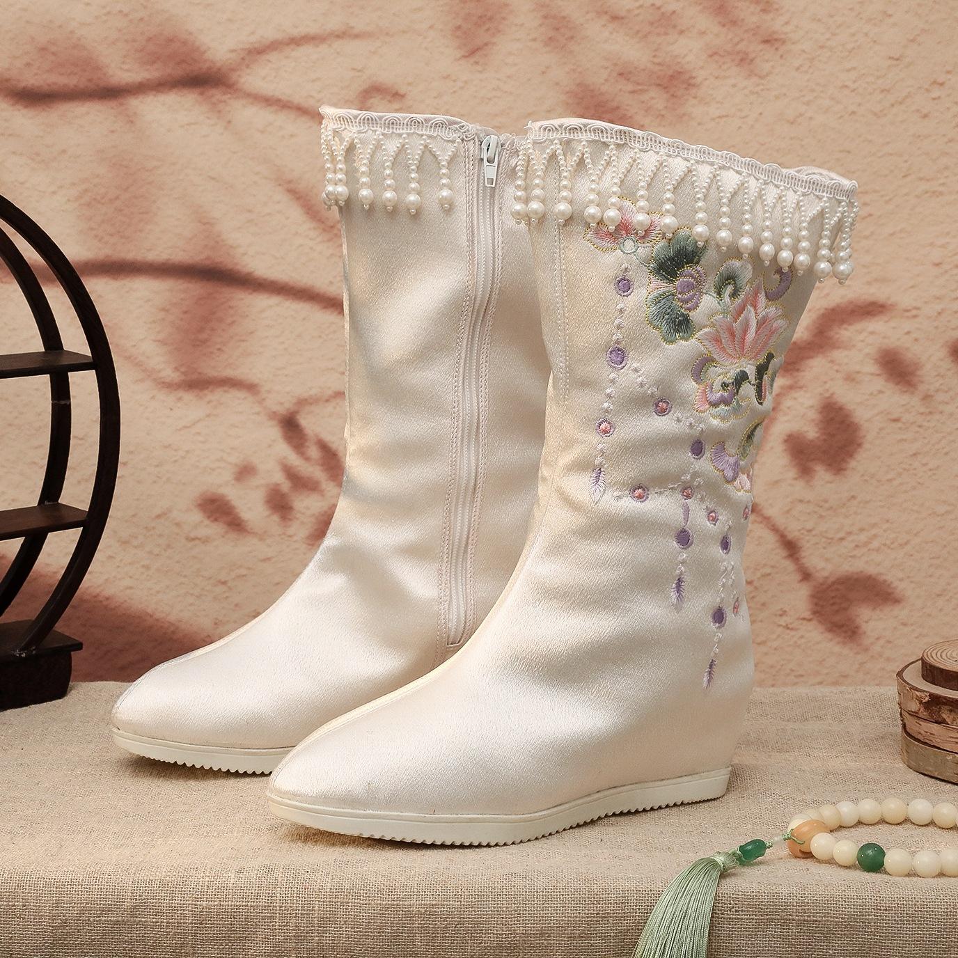 

[Яркие] 2024 осень новые старинные сапоги ханьфу внутренняя высота увеличивается средняя трубка зимние теплые женские сапоги старинные хлопковые сапоги 41