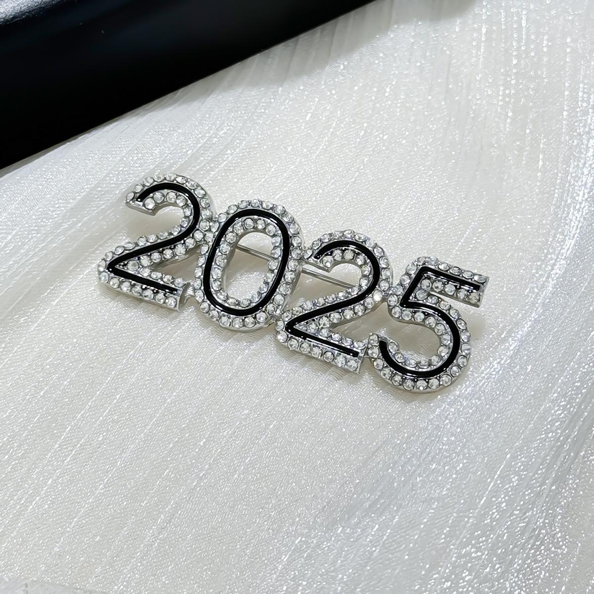 

Новогодний вечер Полный бриллиантов Универсальная личность Алфавитно-цифровой Новогодний вечер Змея Новогодняя брошь премиум-класса Темперамент