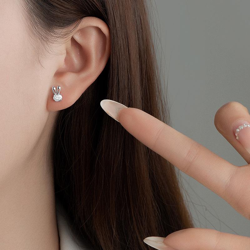 Banyan Tree S925 Silver Zircon Rabbit Earrings - Elegant, High-End Diamond Design for Women