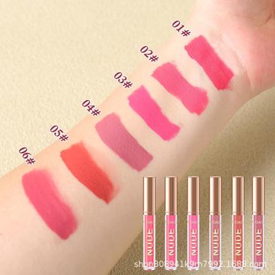 Trucco labbra – Lucidalabbra