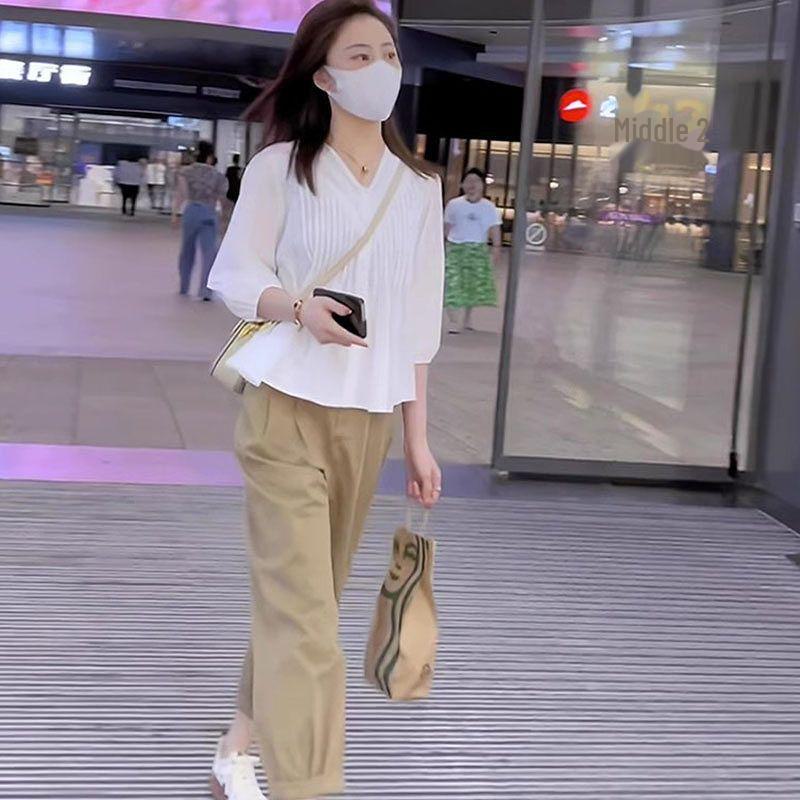 Set Casual Sportiv pentru Femei Plus Size, Primăvara Devreme, Top cu Glugă & Pantaloni Scurți, Două Piese, Capacitate 300 Lire