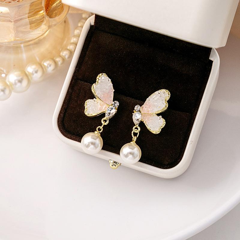 Gradual Change Gravel Crystal Butterfly Earrings, Gentle Super Fairy Mori Pearl Earrings Light Luxury Earrings Women