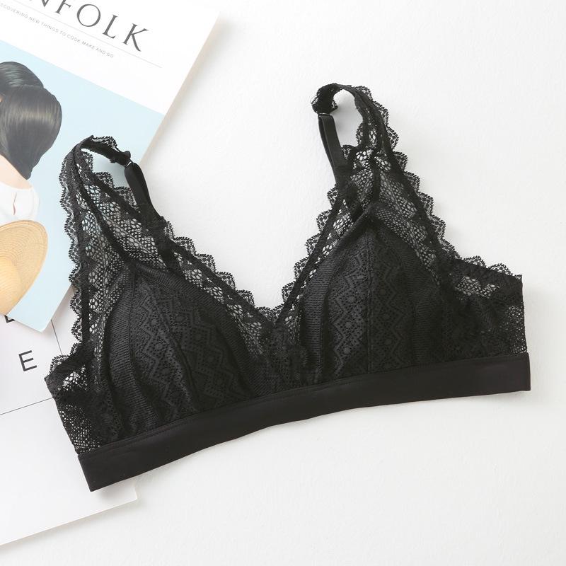 

Sexy Lace Mulberry Silk Triangle Bra - Comfortable French Lingerie with Adjustable Straps Small чёрный