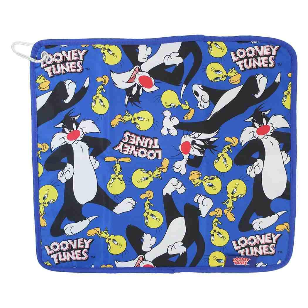 

Marushin Golf Towel S Looney Tunes Looney Pattern Microfiber with Carabiner Water Absorbent Character 4105052200