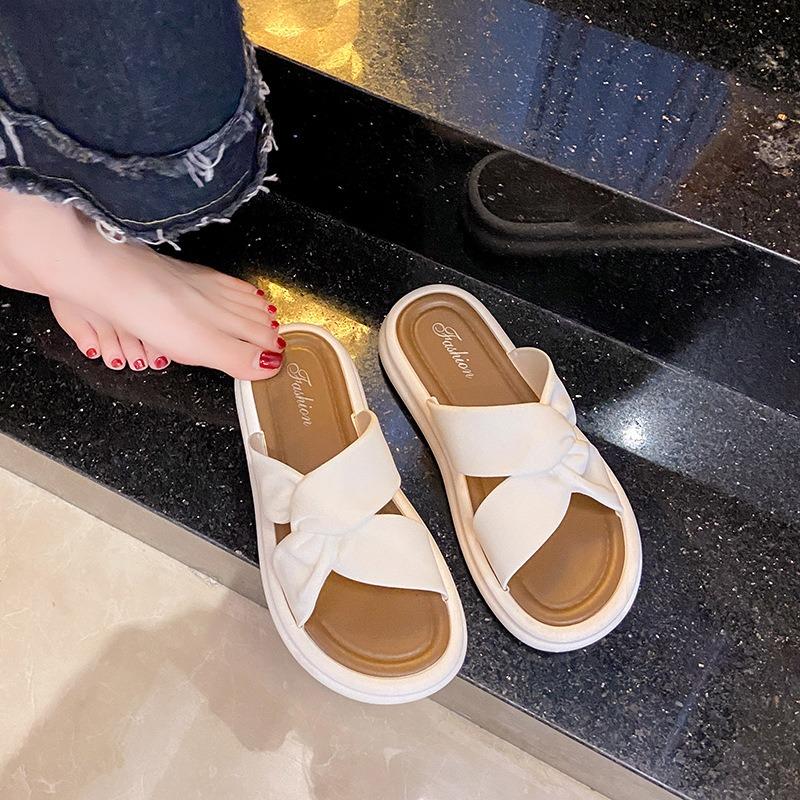 New Platform Slippers Women's Summer Out Wear Versatile Cross Fashion Beach Casual Slippers