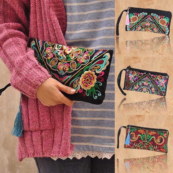 Women Handmade Delicate Elegant Retro Embroidered Bag
