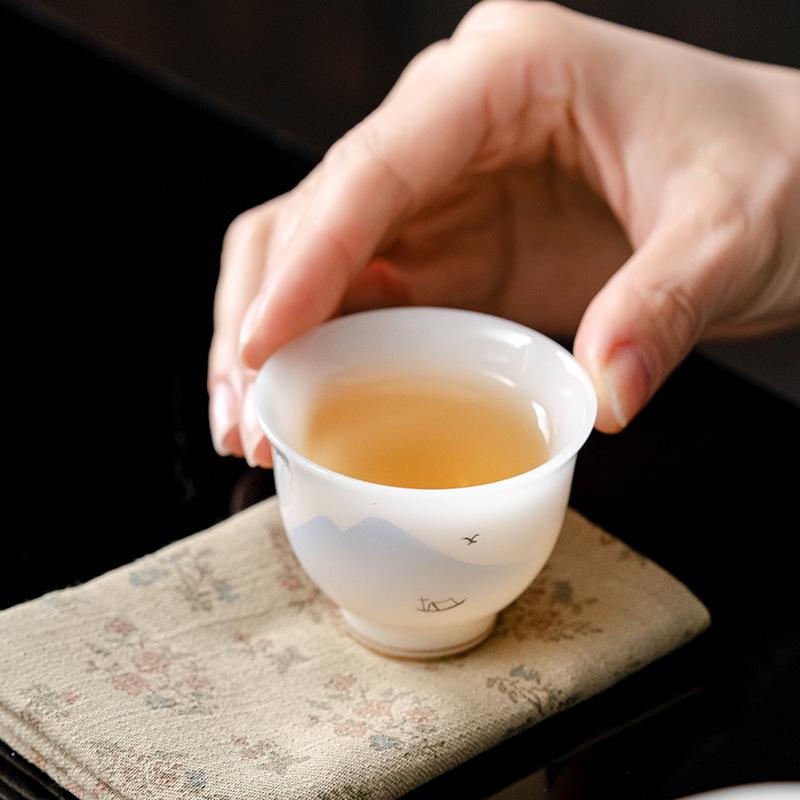 High-End Puyu Light Luxury Dehua White Porcelain Kung Fu Tea Set with Mutton Fat Jade Teapot