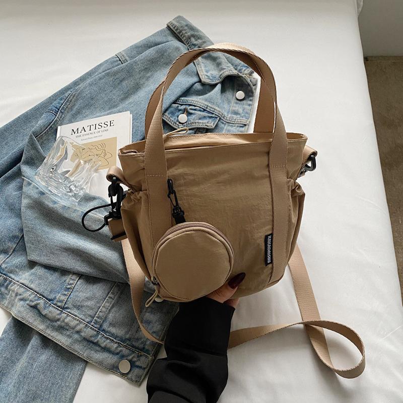 Niche lightweight cloth bag women's 2025 summer new fashion simple handbag commuter tote bag shoulder crossbody