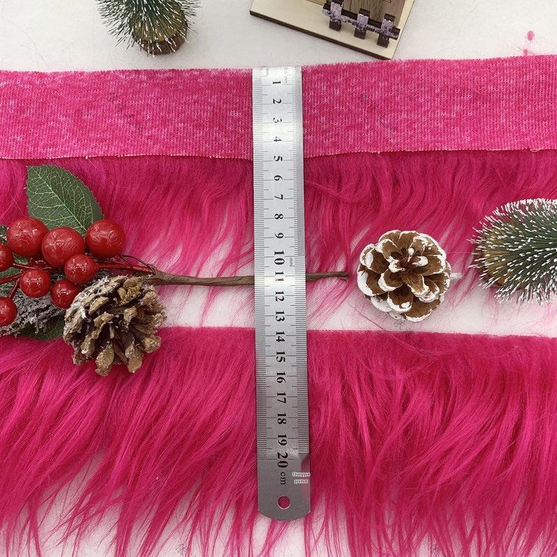 Handmade Faux Fur Trim Christmas Tree Skirt & Fluffy DIY Wreath Craft for Children