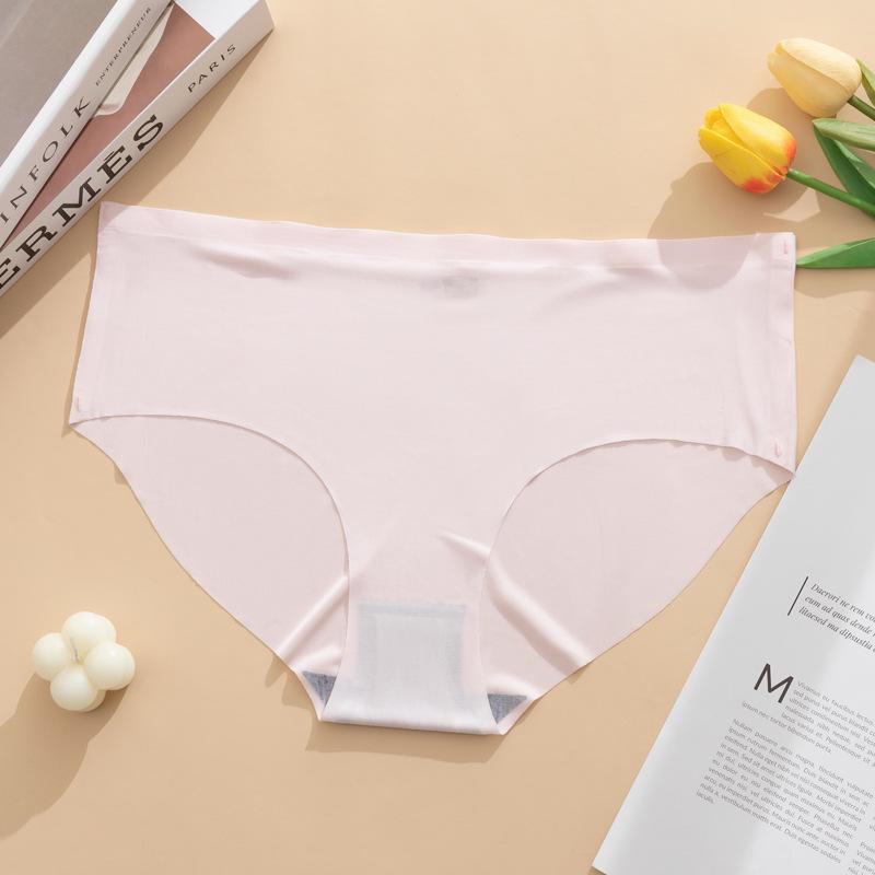 

2025 Бесшовные трусики-треугольники из ледяного шелка, быстросохнущие - Женское однотонное нижнее белье весеннего стиля Medium светло-розовый