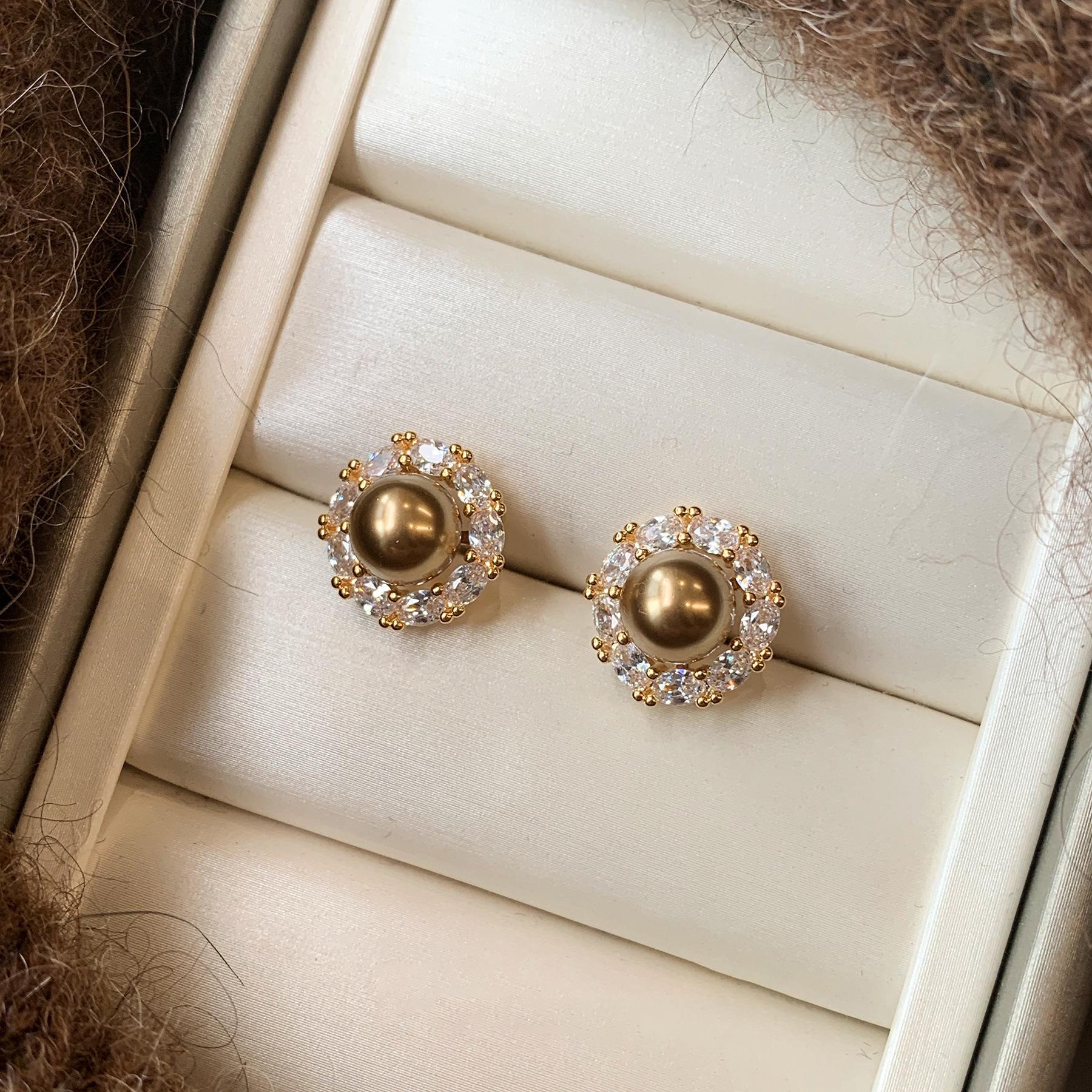 Silver Needle Cubic Zirconia Round Pearl Earrings - Luxury Studs with Vintage Versatile Design