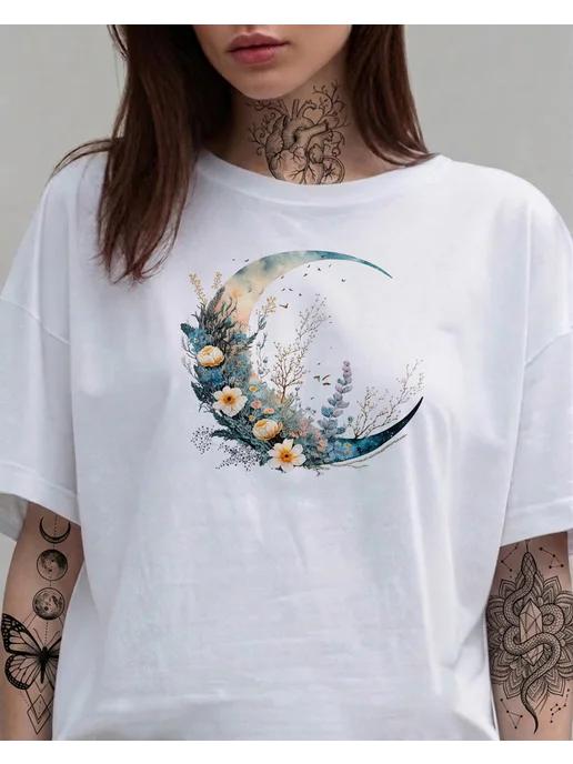 Crescent Moon of Flowers T-shirt. Summer print S
