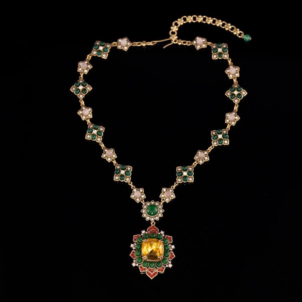 Direktlieferung Mittelalterlicher Vintage Schmuck Nischen Design Französische Retro Schlüsselbein Kette Halskette Halskette Neu