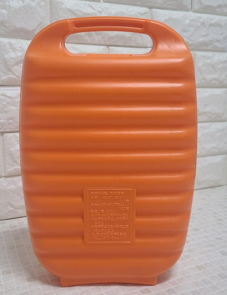 Doi Metal Chemicals Standing Hot Water 223118 Bottle, Dome, 2.8L,
