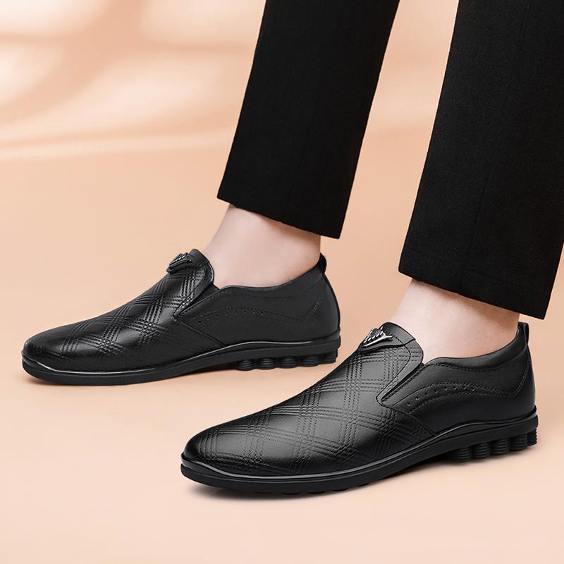 Модные красные лоферы из натуральной кожи — фото 6