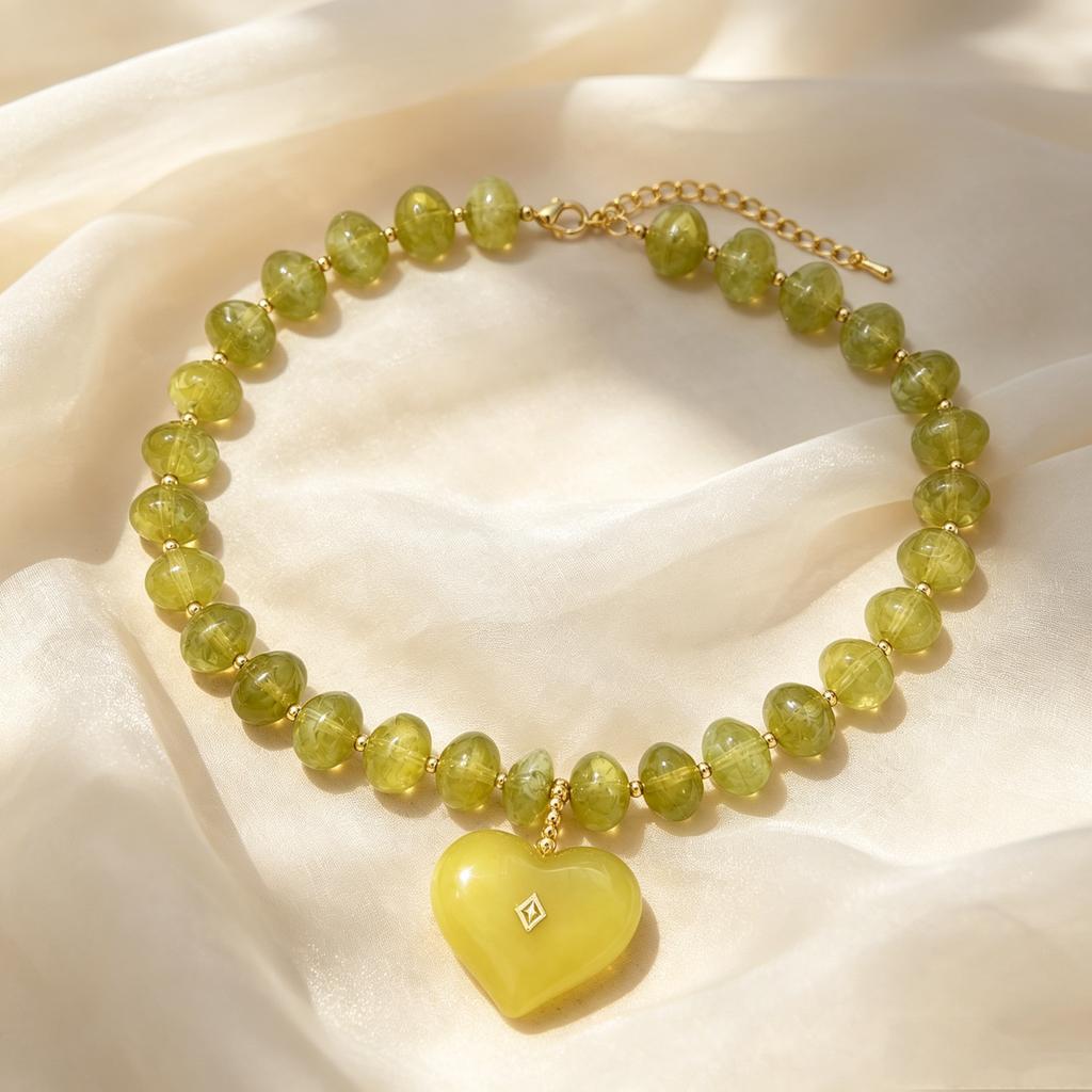 Collana girocollo alla moda con ciondolo a forma di cuore grande esagerato e catena colorata con perline per donna, dichiarazione di personalità, gioielli Y2K, regalo