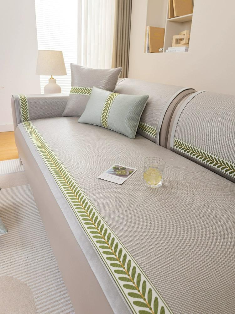 

Summer Rattan Mat Sofa Cushion Cool Mosquito Repellent Ice Silk Mat Seat Cushion Non-Slip Summer Sofa Cover New 70*70cm