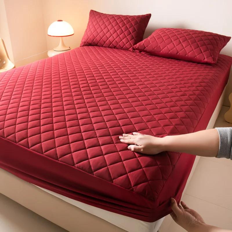 Waterproof Mattress Protector  Solid Color Breathable Mattress Cover  Soft and Comfortable Bedding   Small Square Pattern