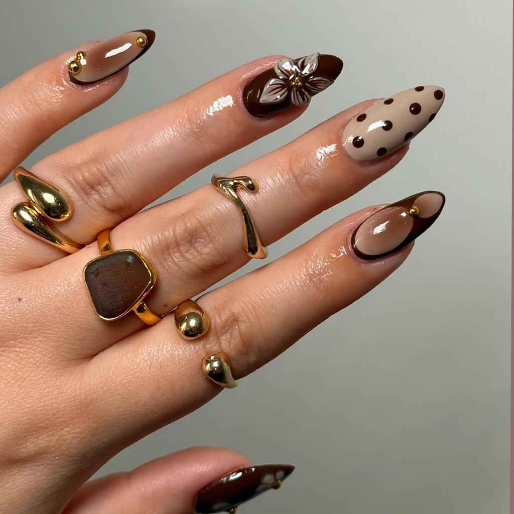 Mandelform Französische Pünktchen Braun Floral Nagelkunst Aufstecknägel, 24 Stück