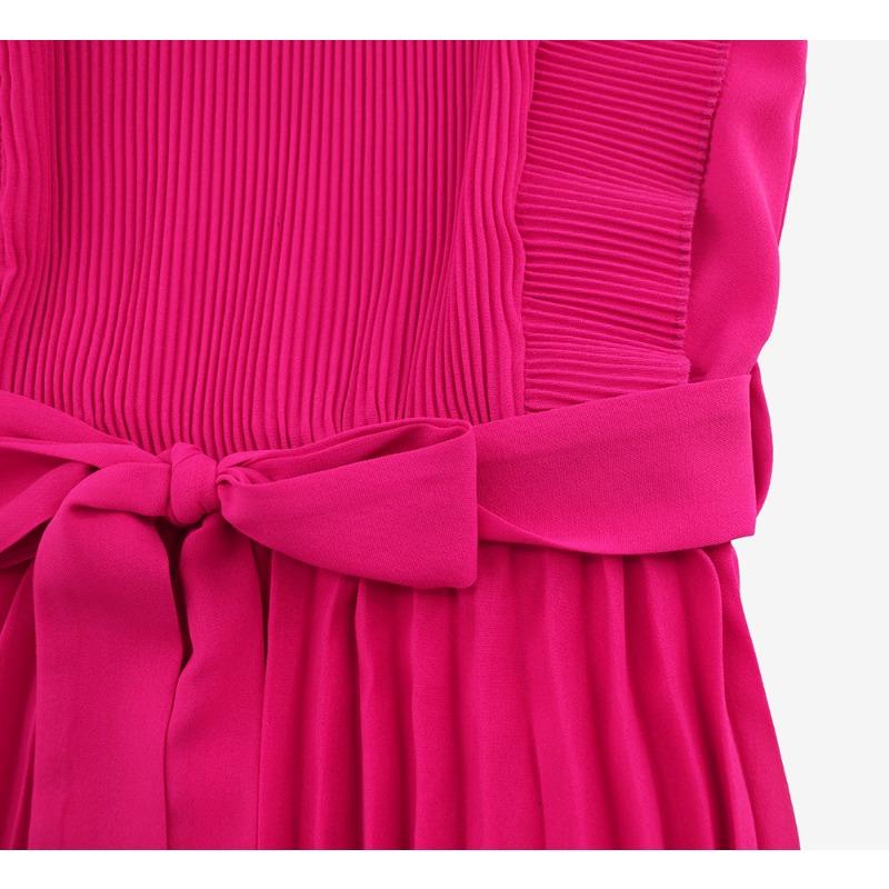 Letnie sukienki plisowane z falbaniastymi rękawami i jednolitym kolorem