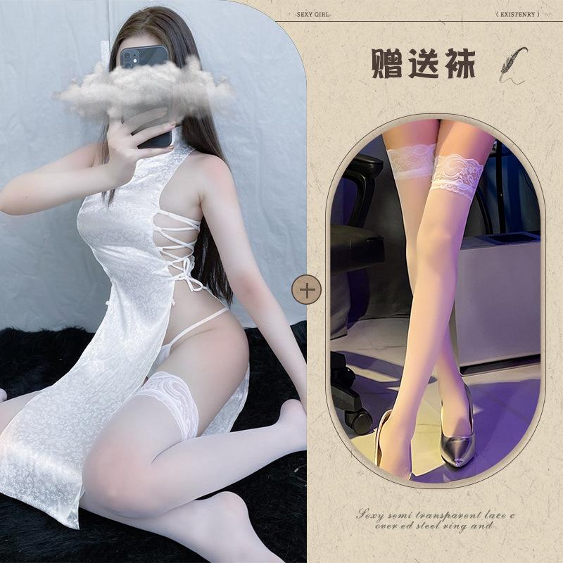 Sexy sleeping lingerie, strap split nightclub uniform, seductive small-breasted retro cheongsam set