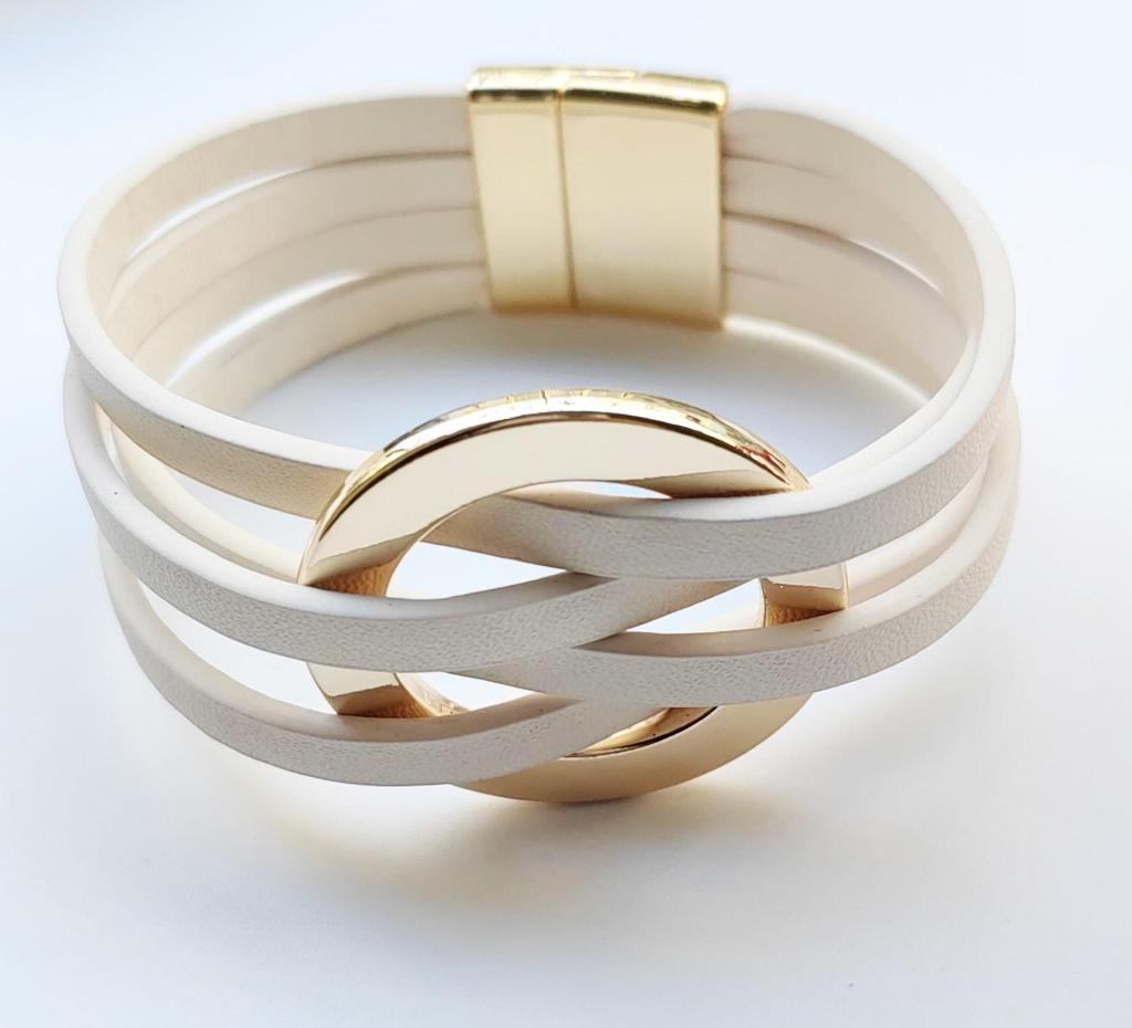 Trendy Leather Cross Bracelet with Magnetic Buckle: Chic Jewelry for Women