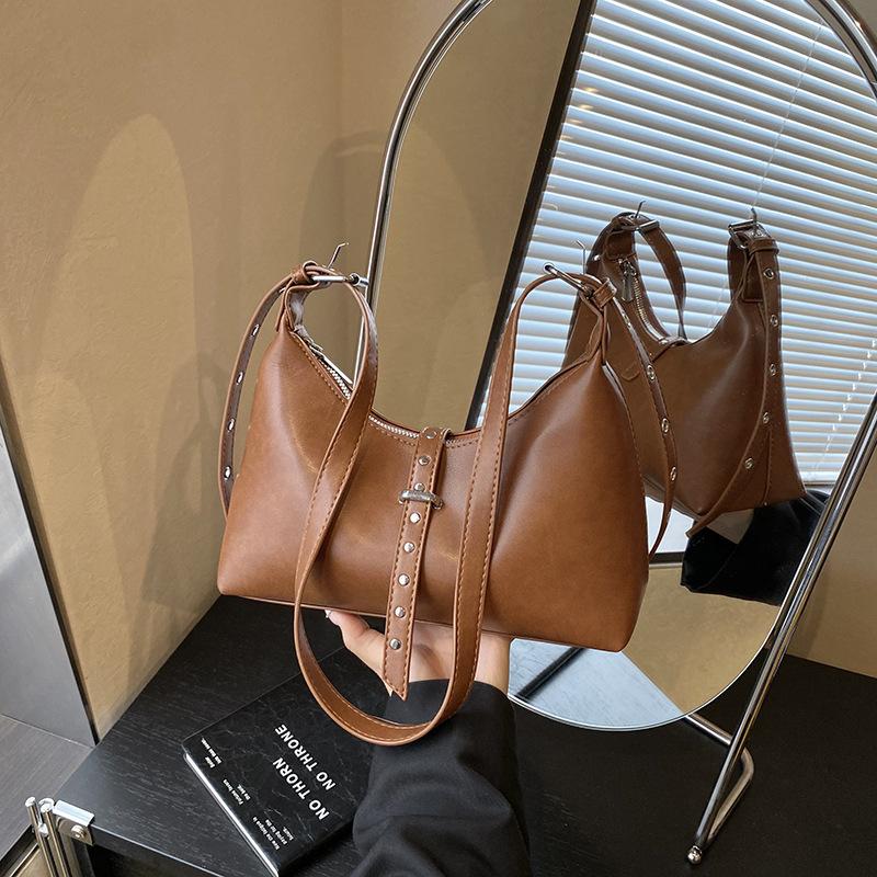 High-end Bag Women's New Autumn and Winter Niche Design Messenger Bag One Shoulder Underarm Dumpling Bag