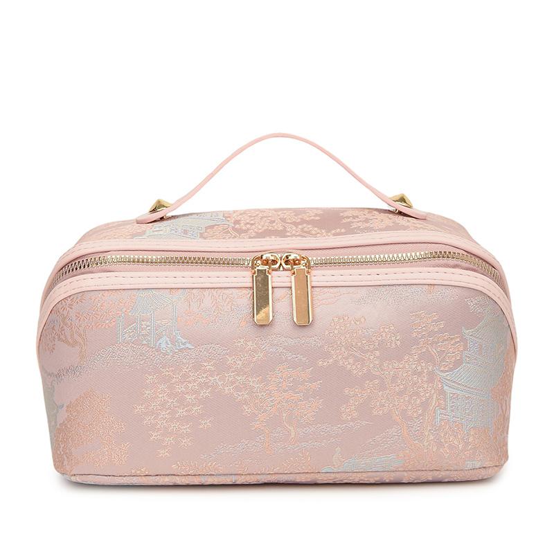

Large-capacity travel toiletries bag women cosmetics bag storage bag for lady