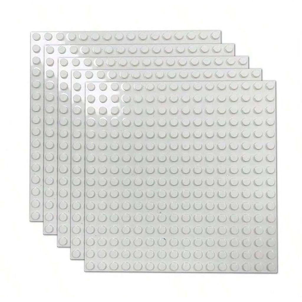 Perfect for building playing and displaying your brick creations ideal for natural grass landscapes. 5 pieces 16x16.