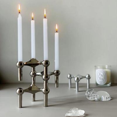 Metal Hollowed Candle Holder Triangle Candelabrum Golden Candlestick Wedding Centerpieces Desktop Storage Rack Home Decoration