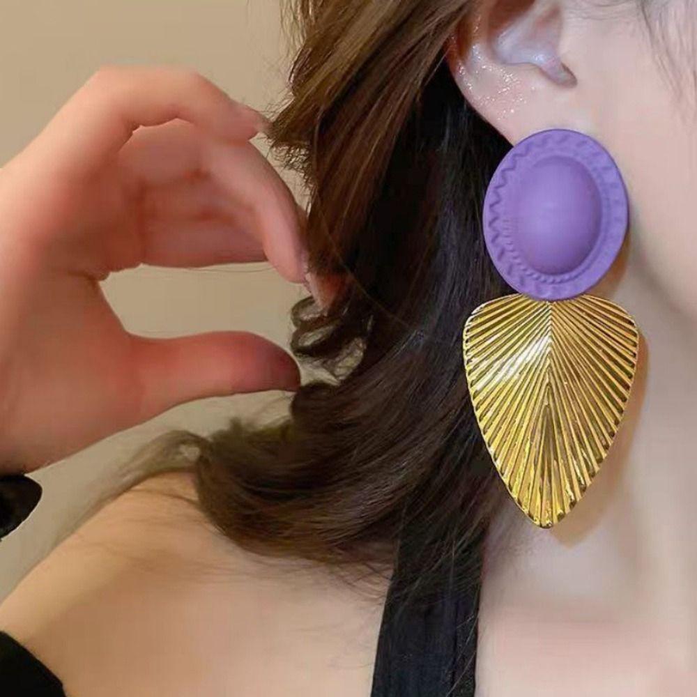 Textured Leaf Pendant Earrings Color Blocking Exaggerated Earrings Vintage Drop Earrings  Women