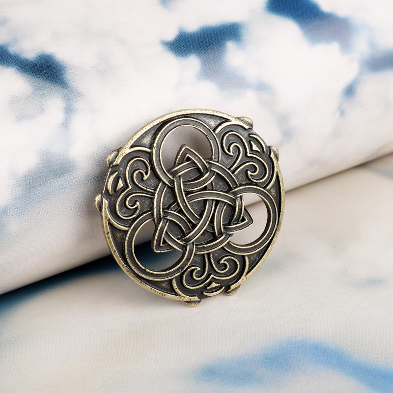 Nordic Concentric Knot Brooch - Viking Pirate Triquetra Badge In Stock