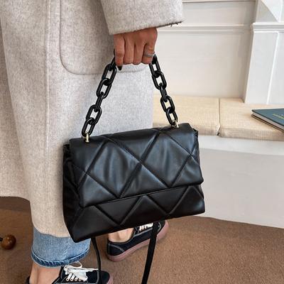 Vintage PU Leather Shoulder Bags For Women Large Capacity Crossbody Bag Chains Decor Female Messenger Handbags Tote