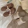 Sapatos de mulher – Pantufas para mulheres