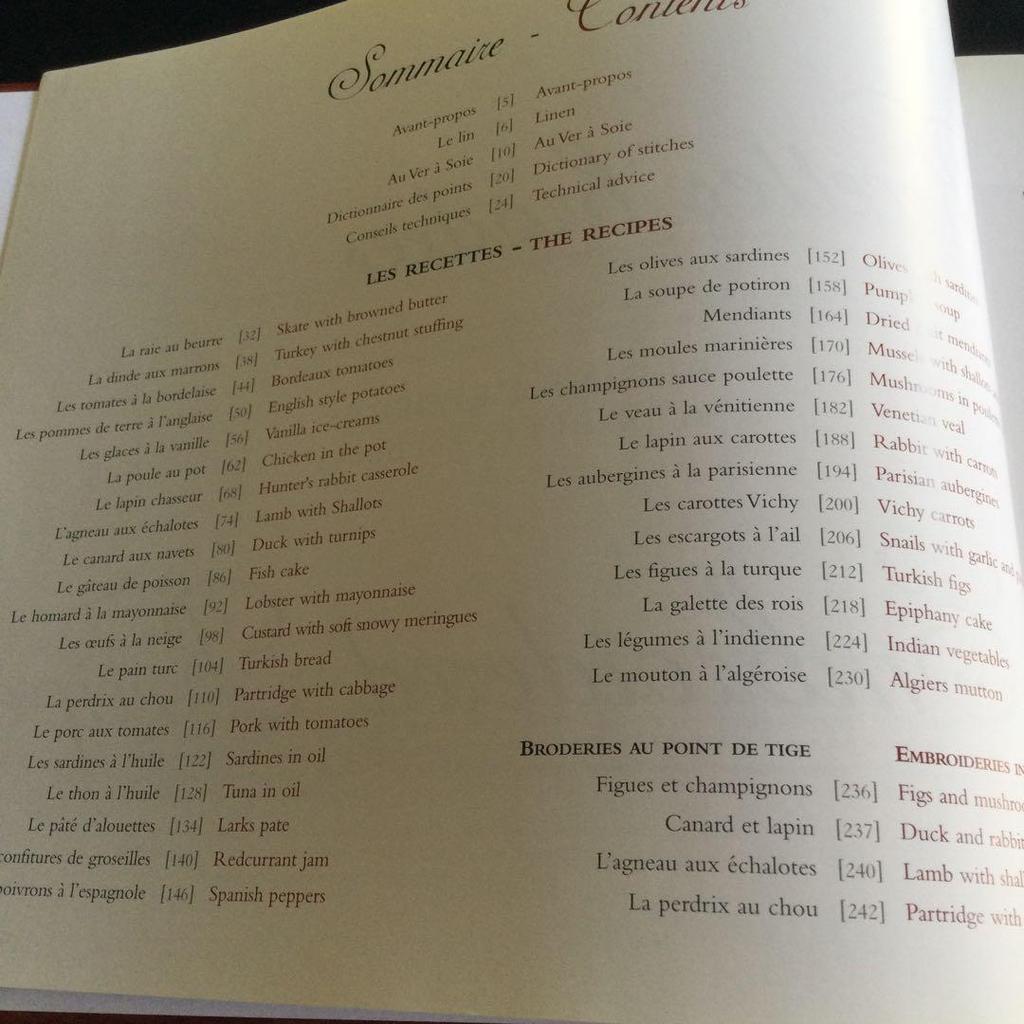 [USED] Embroidery pattern book, Western books, recipes, Western books, English, French, embroidery, cooking, ingredients, food