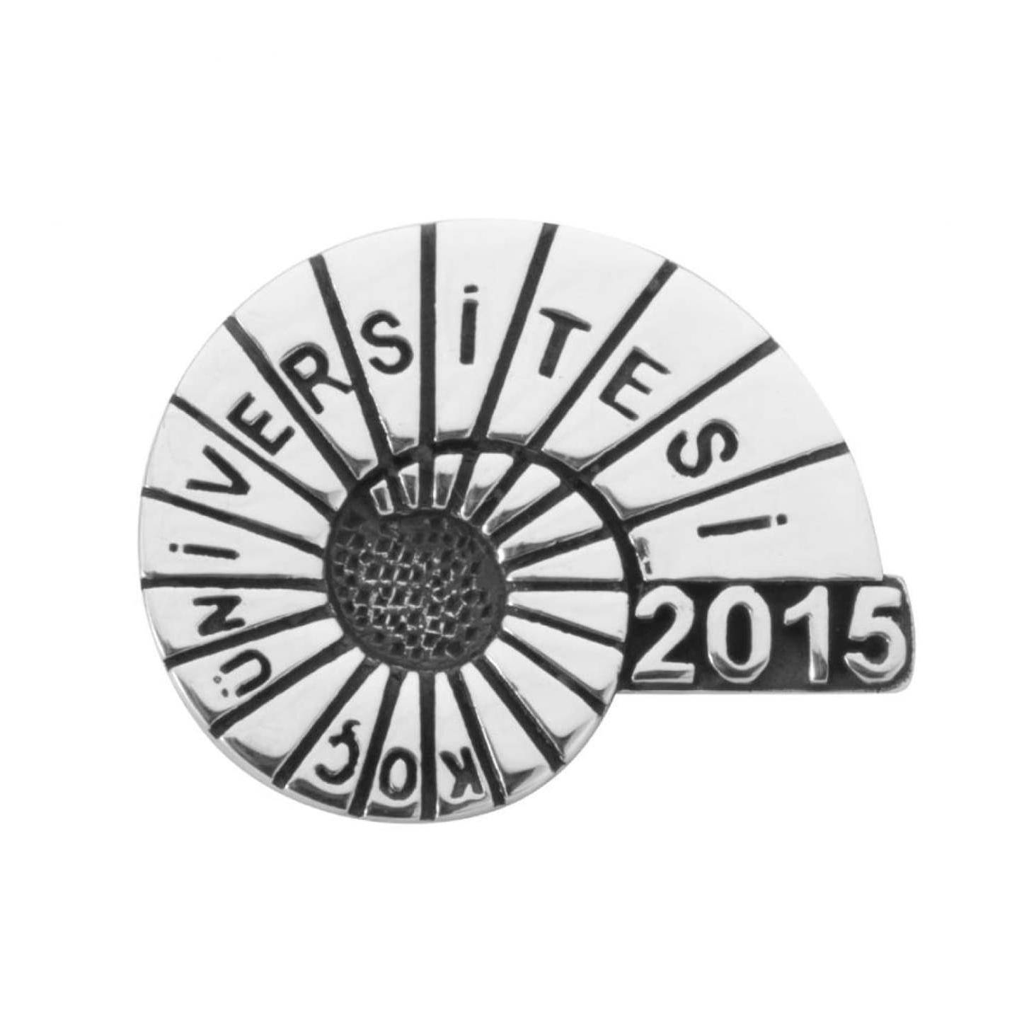 

Брошь Университета Коч