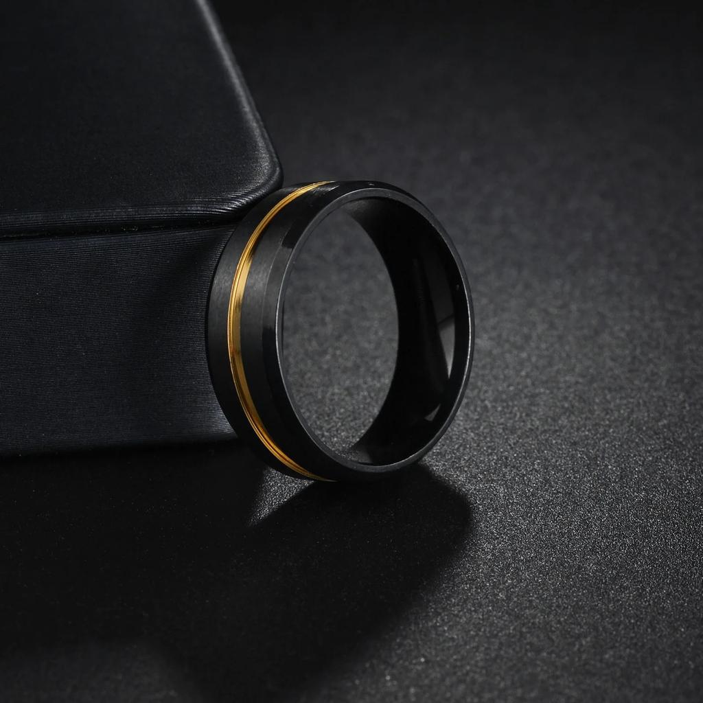 Trendy 8mm Gold Color Groove Beveled Edge Titanium Wedding Rings For Men Black Brushed Stainless Steel Ring Men's Wedding Bands