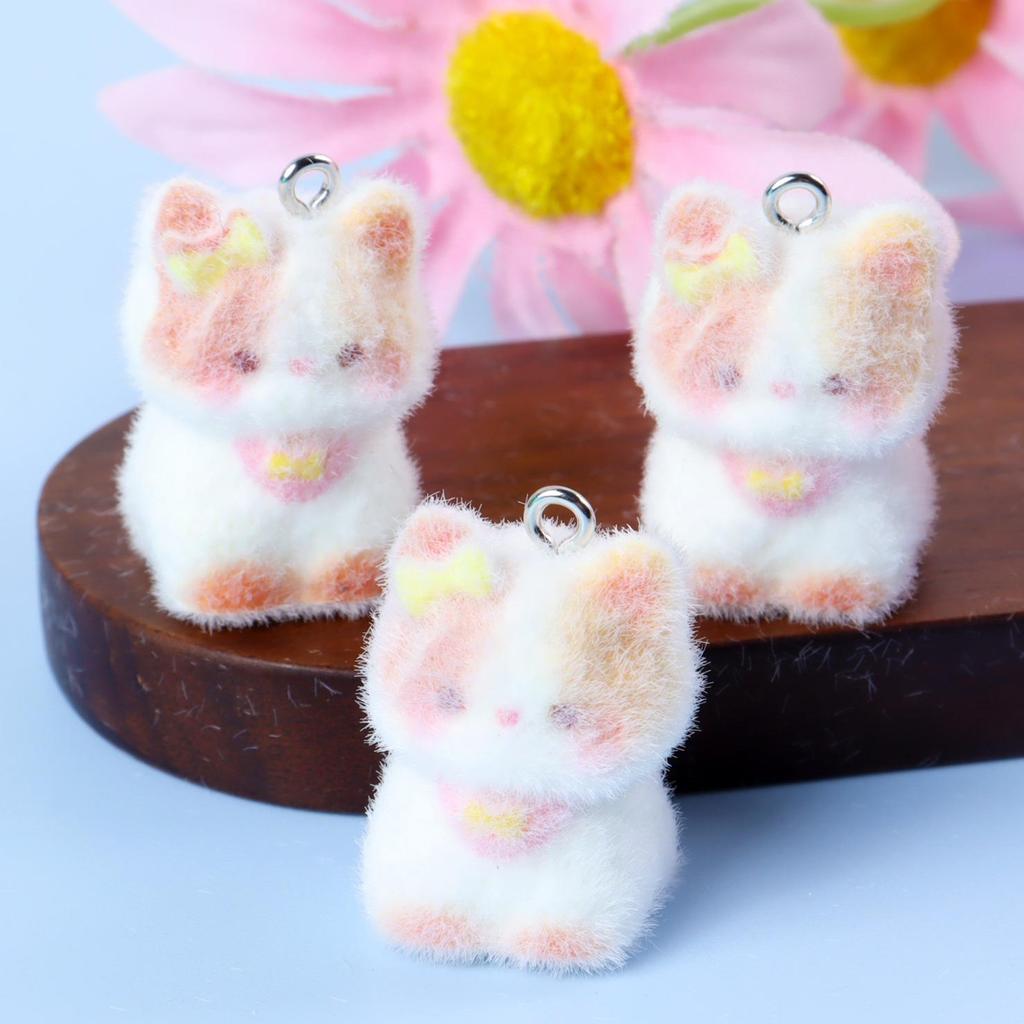 3D Cute Kitten Flocking Pendant: DIY Keychain, Phone Charm & Bag Accessory